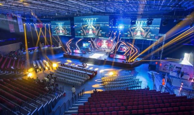 不容小觑 不容小觑