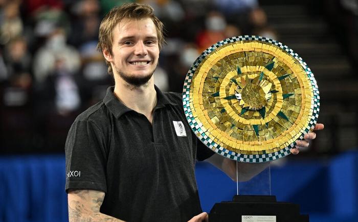 人类的互动 人类的互动